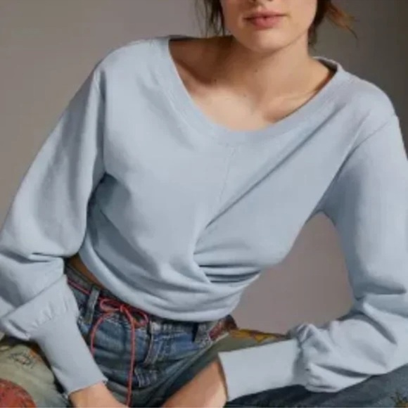 BY ANTHROPOLOGIE Light Blue Crewneck Twist Front Cropped Sweatshirt Medium - Picture 1 of 8